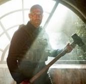 A Working Man előzetes – Jason Statham kalapáccsal simogatja a rosszfiúkat