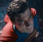 Az új Superman páros lábbal rúgta be a mozik ajtaját