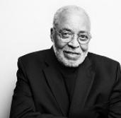 Elhunyt James Earl Jones, aki nélkül nem lenne Darth Vader és Mufasa