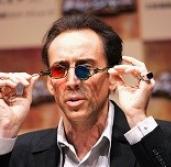 Nicolas Cage fejest ugrik az amerikai futball és a videójátékok világába