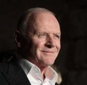 Sir Anthony Hopkins római császárnak áll A függetlenség napja rendezőjének új sorozatában