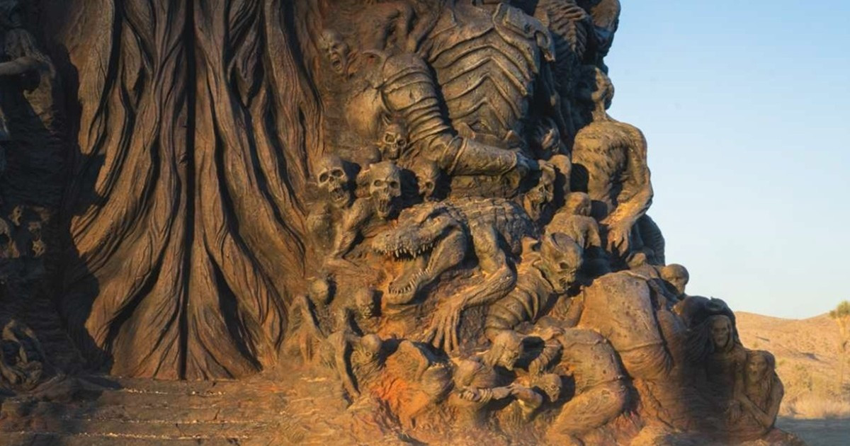 Megjelent egy groteszk szobor Új-Mexikóban és felbolydult az internet