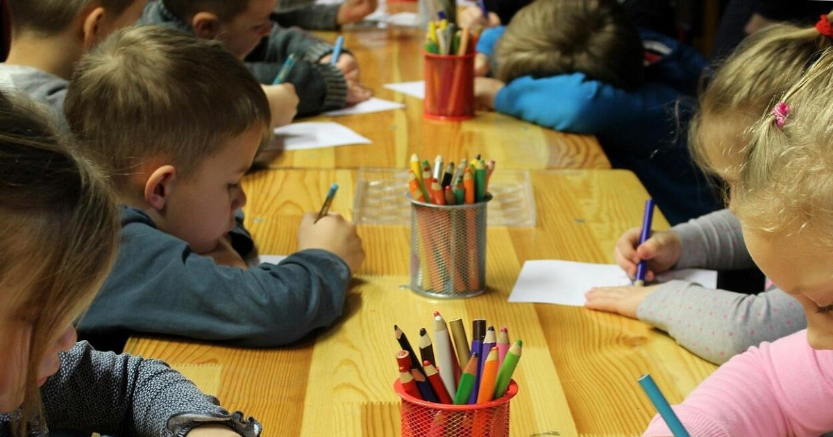 Fedezd fel az online dajka képzés lehetőségeit!