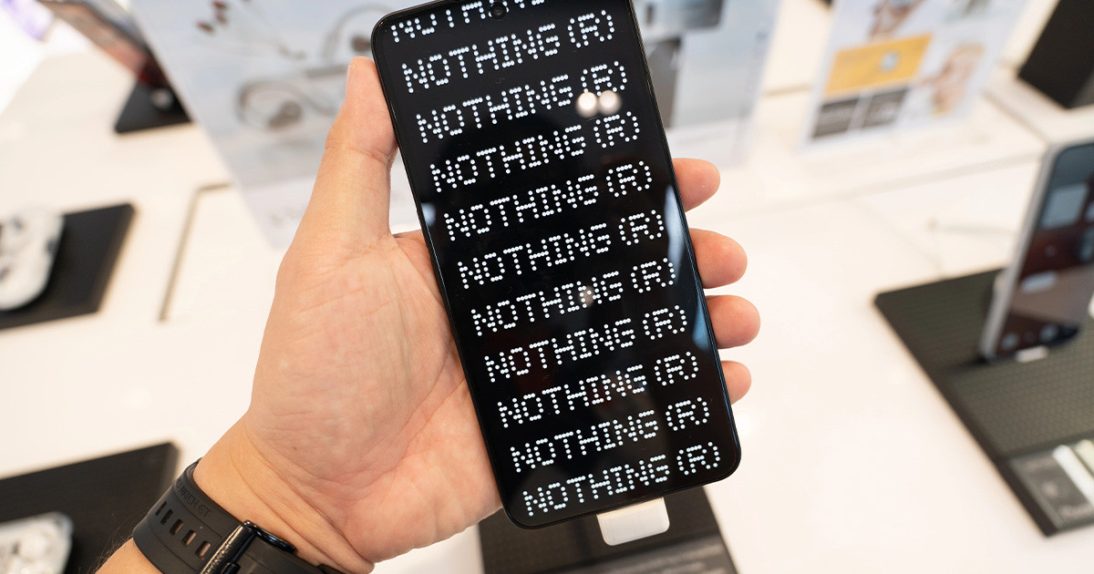 Egy akta buktatta le a Nothing Phone (4a) lelkét