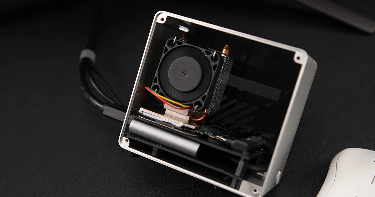 Mi az? A fiókban tartod, pedig mehetne rajta a Hollow Knight Silksong is?