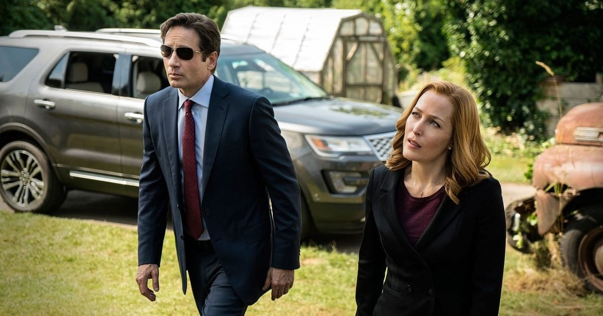 Tessék bekészíteni az alusisakot, már biztosan feltámad az X-akták