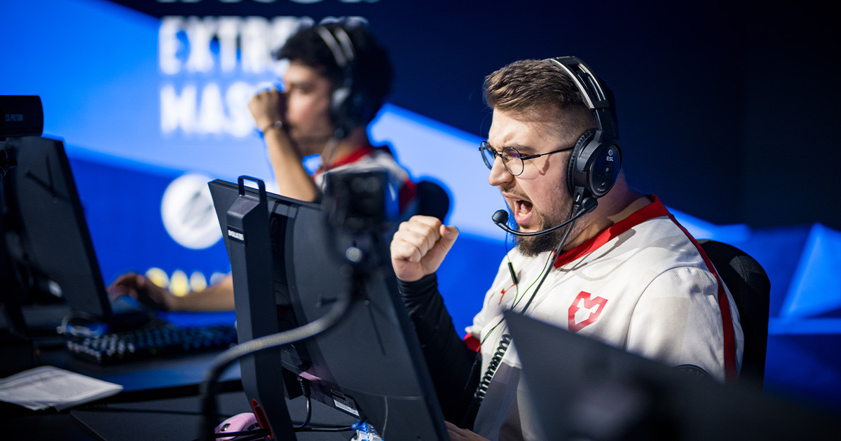 Torzsi a Vitalityt oktatja az IEM Krakkó fragmovie-jában