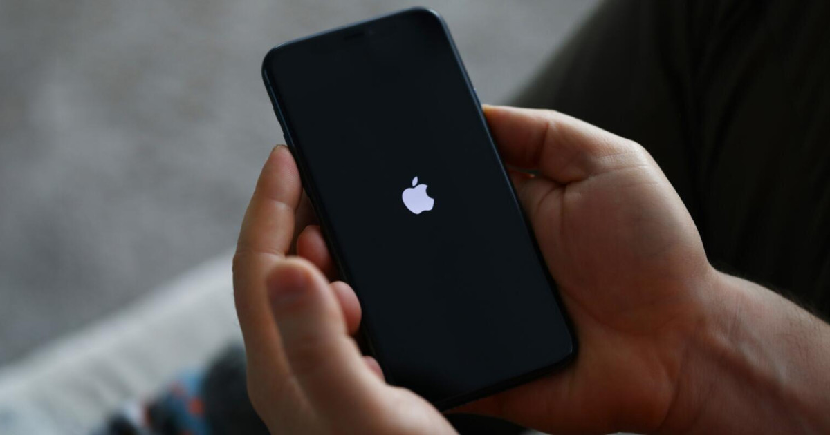 Egy lépéssel közelebb a iPhone-ok Dynamic Islandjének eltűnése?