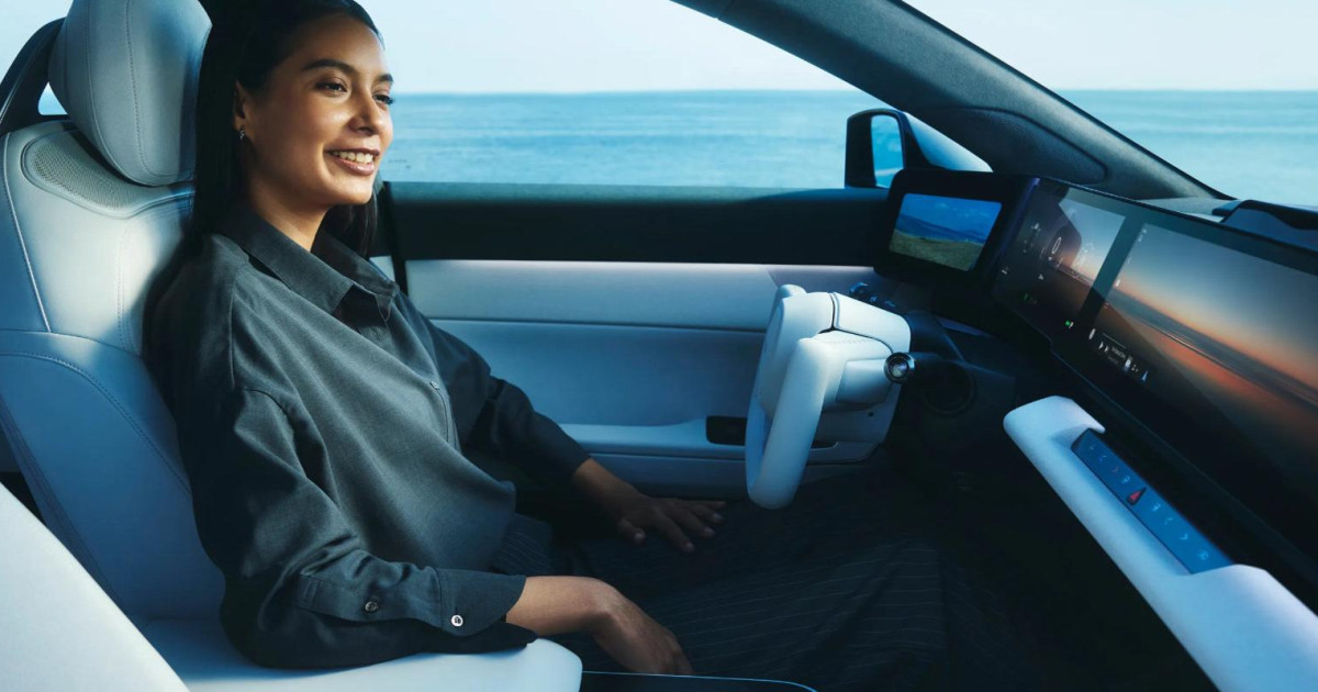 Kontrollerrel vezették fel, Excellel vezették le az útról a PlayStation autót