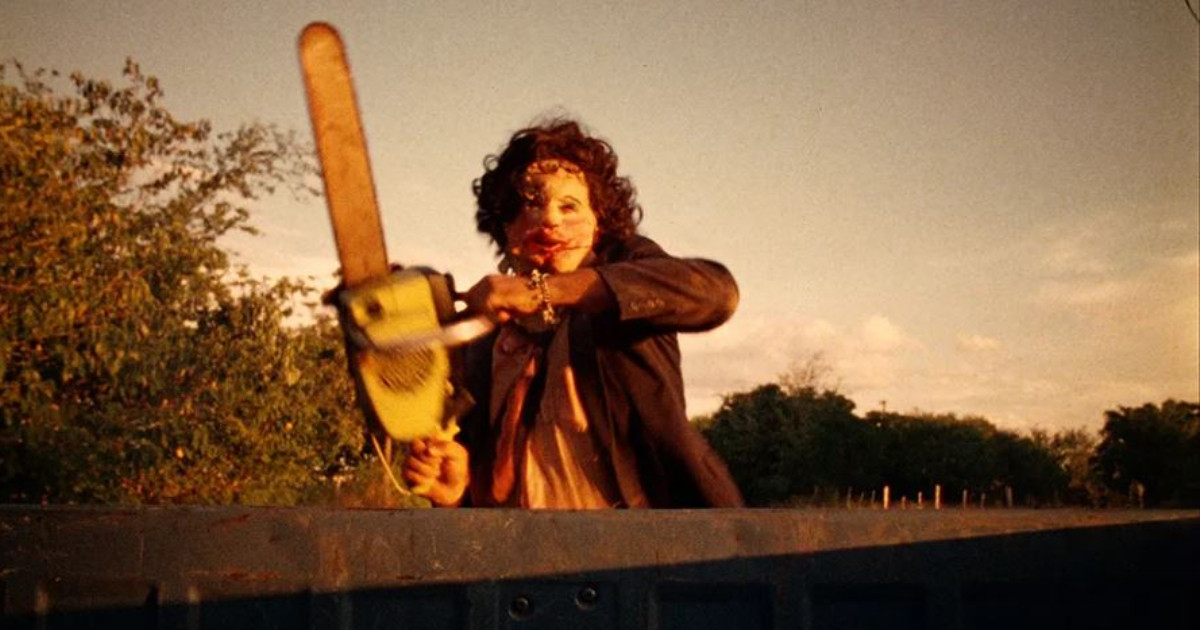 Az A24 olyan horrorrendezőt rántott be A texasi láncfűrészes mészárlás rebootjához, aki a YouTube-on kezdte 