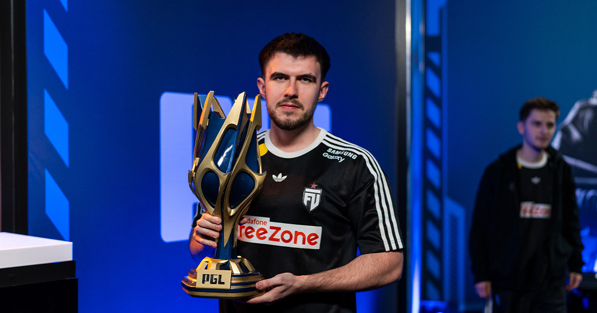 Az első osztályú játékban is kipróbálhatja magát a FUT magyar edzője