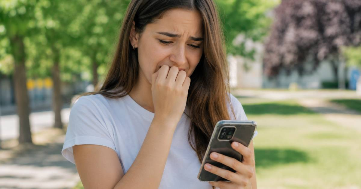 Ennyivel drágulnak a mobilcsomagok díjai a Telekomnál, a Yettelnél és a One-nál a nyáron