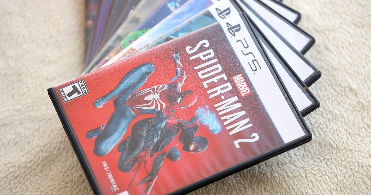 A Sony már a lemezek kinyírása előtt befogta az alkalmazottak száját