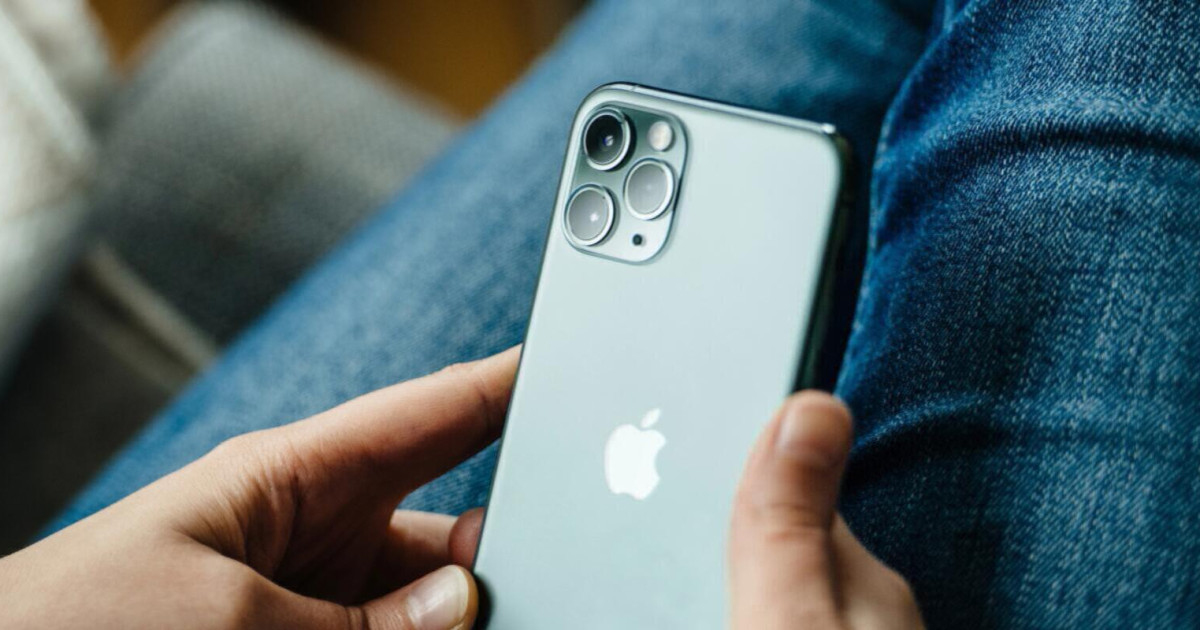 Az iPad Pro és a MacBook Pro példáját követi az iPhone 18 Pro?