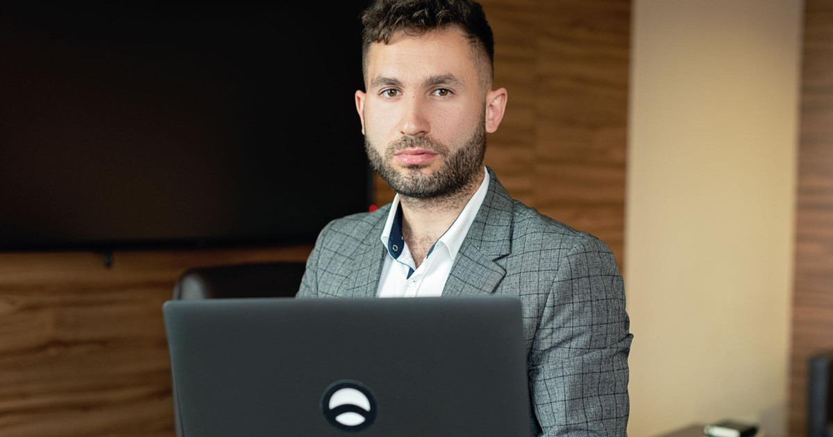 Miért vész el ennyi idő az ügyvédi irodákban az információ keresésével?
