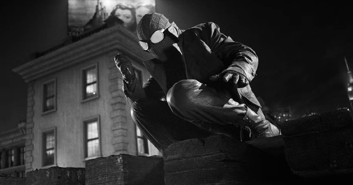 Viszlát fekete-fehér Nic Cage, kaszát kapott A Pók: Noir