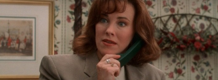 Elhunyt Catherine O’Hara