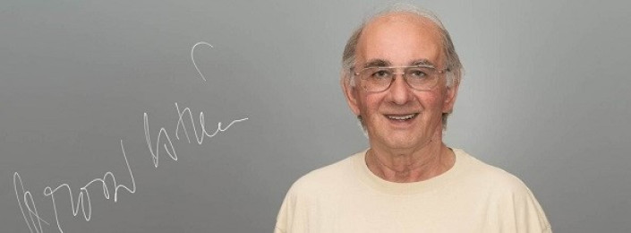 Elhunyt Orosz István