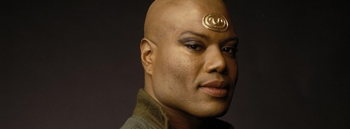 Christopher Judge jön Budapestre!