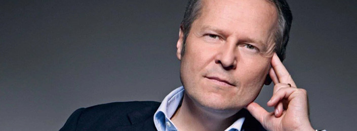 Yves Guillemot mondjon le!