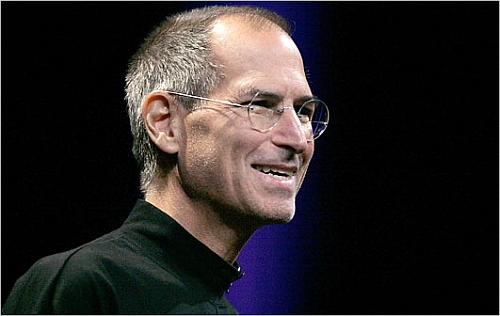 Elhunyt Steve Jobs