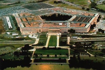 A Pentagon játékversenye A Pentagon játékversenye