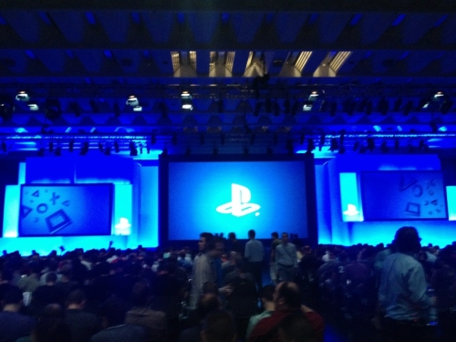 [GC 12] Sony sajtókonferencia -- Élő blog!