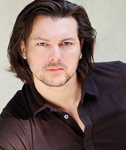 David Hayter sötét hőse David Hayter sötét hőse
