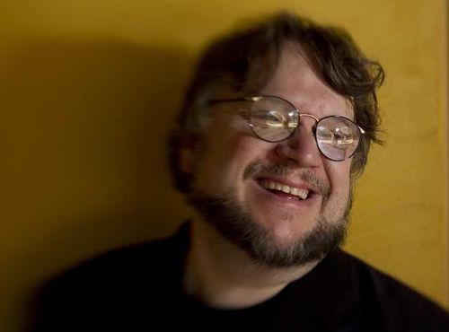 InSANE: del Toro a Valve-val dolgozna együtt