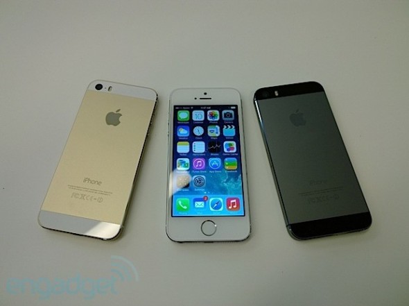 Lezajlott az Apple Keynote, itt az olcsó iPhone!