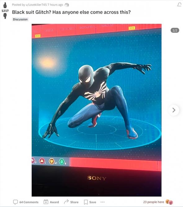 marvels-spider-man-black-suit-glitch-shared-on-reddit.jpg