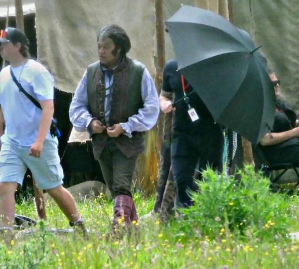vajak-sorozat-netflix-regis-laurence-fishburne-vampir-witcher.jpg