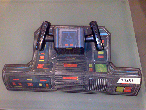 6atari-star-wars-yoke-controller.jpeg