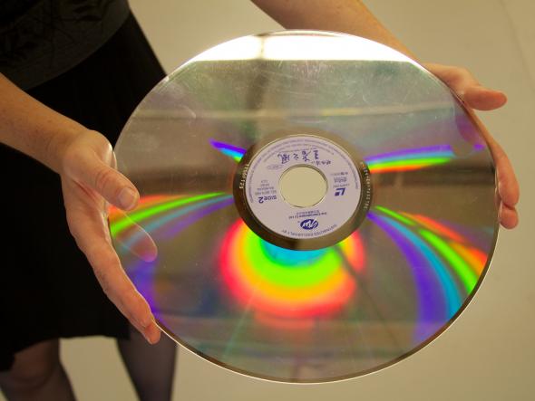 2-laserdisc.jpg