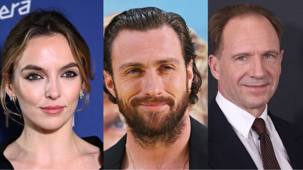 28-evvel-kesobb-ralph-fiennes-jodie-comer-aaron-taylor-johnson.png