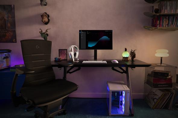 g5-series-desk-white.jpg