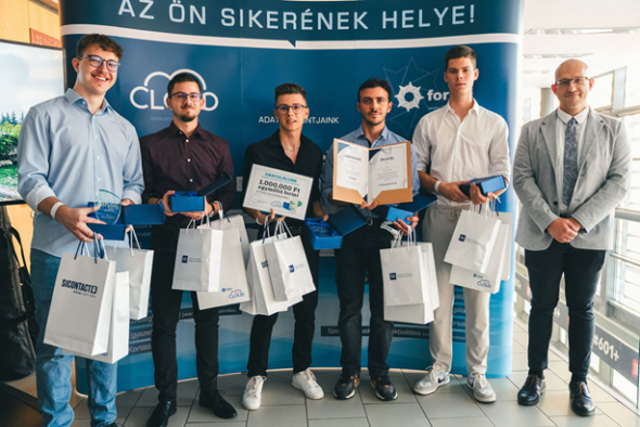 aruba-hackathon-1-helyezett-csapat.png