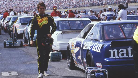 days-of-thunder-1990-featured.jpg