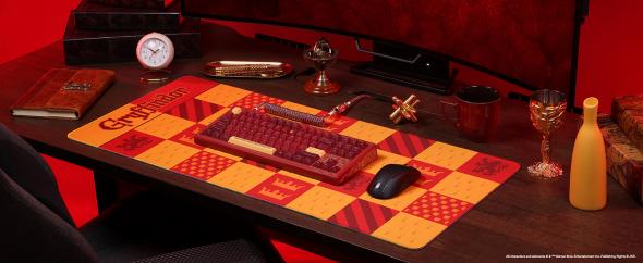 harry-potter-billentyuzet-griffendel-pc-guru.jpg