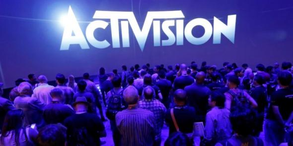 activision-crowd.jpg