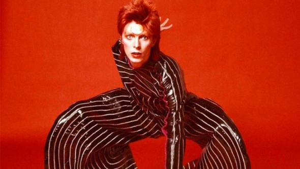 davidbowiefeature-737x415.jpg