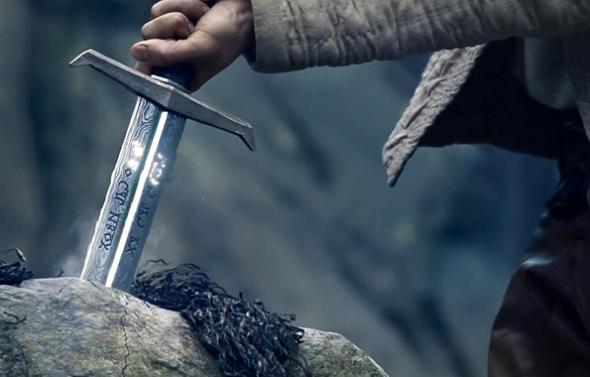 Arthur király - A kard legendája