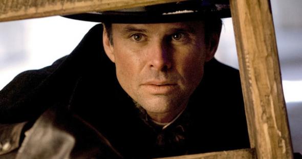 walton-goggins.jpg