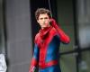 Tom Holland balesete miatt szünetel a legújabb Pókember-film forgatása