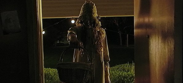 V/H/S/Halloween kritika