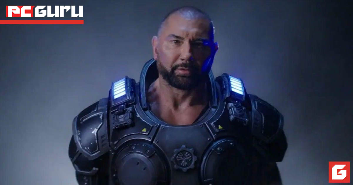 Dave Bautista Gears of Warpáncélban parádézik